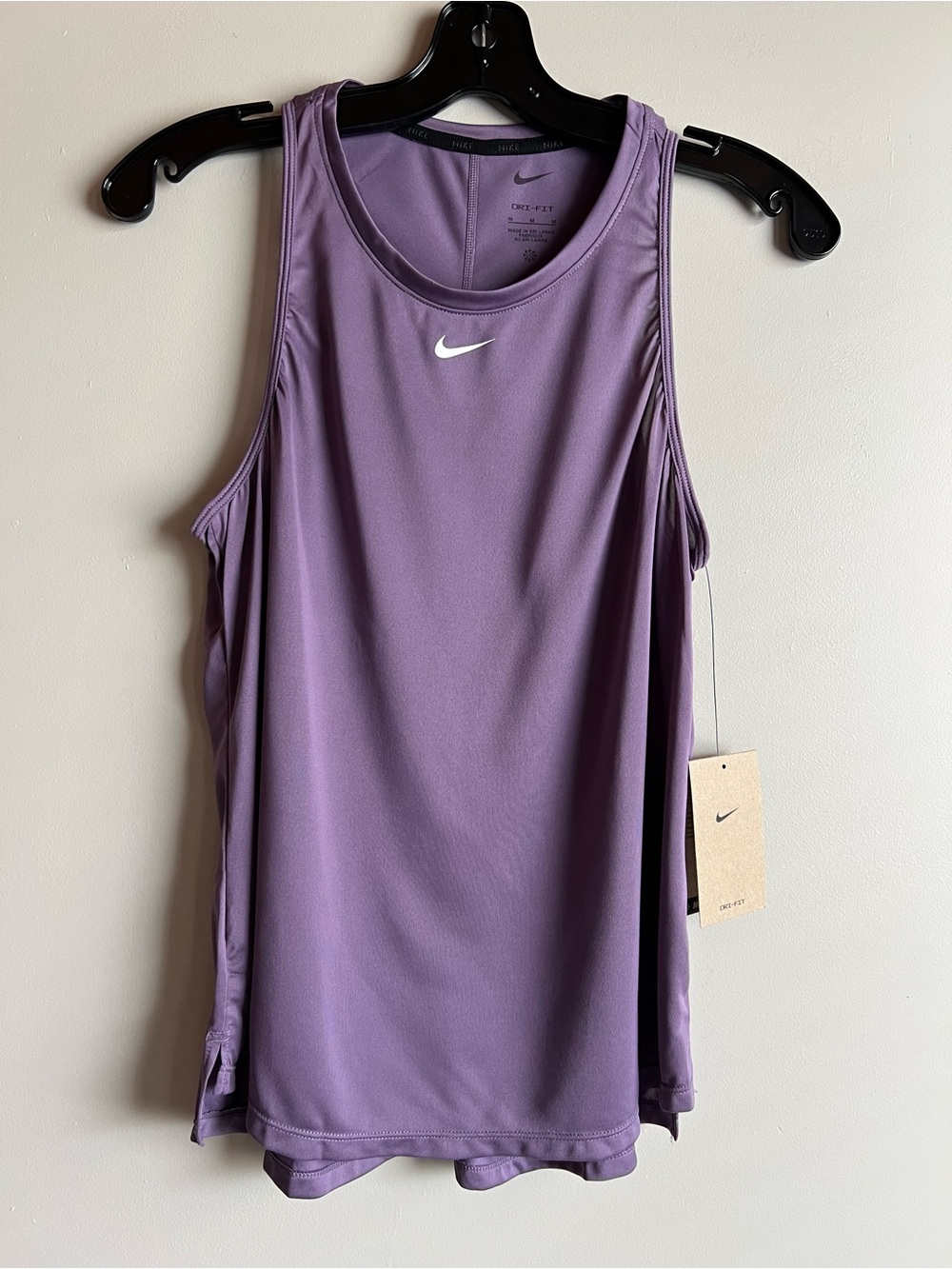 Nike Dri-FIT Women’s Lavender Women’s Workout Tank Top Activewear Brand New